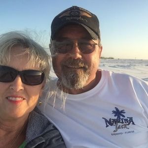 Meet your Posher, Thomas